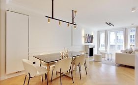 Stunning Apartment With View At The Very Heart Of Paris